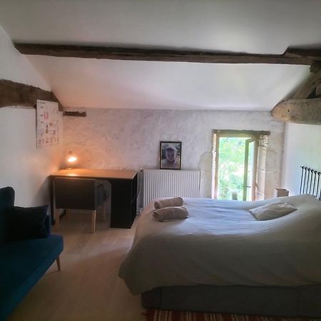 Chambres 2 Personnes Dans Notre Maison Girondine Saint-Martin-de-Lerm Zimmer foto